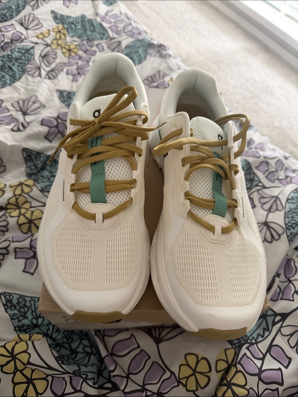 Shoe Box Image - Not VR Related - Picture 4 of 4